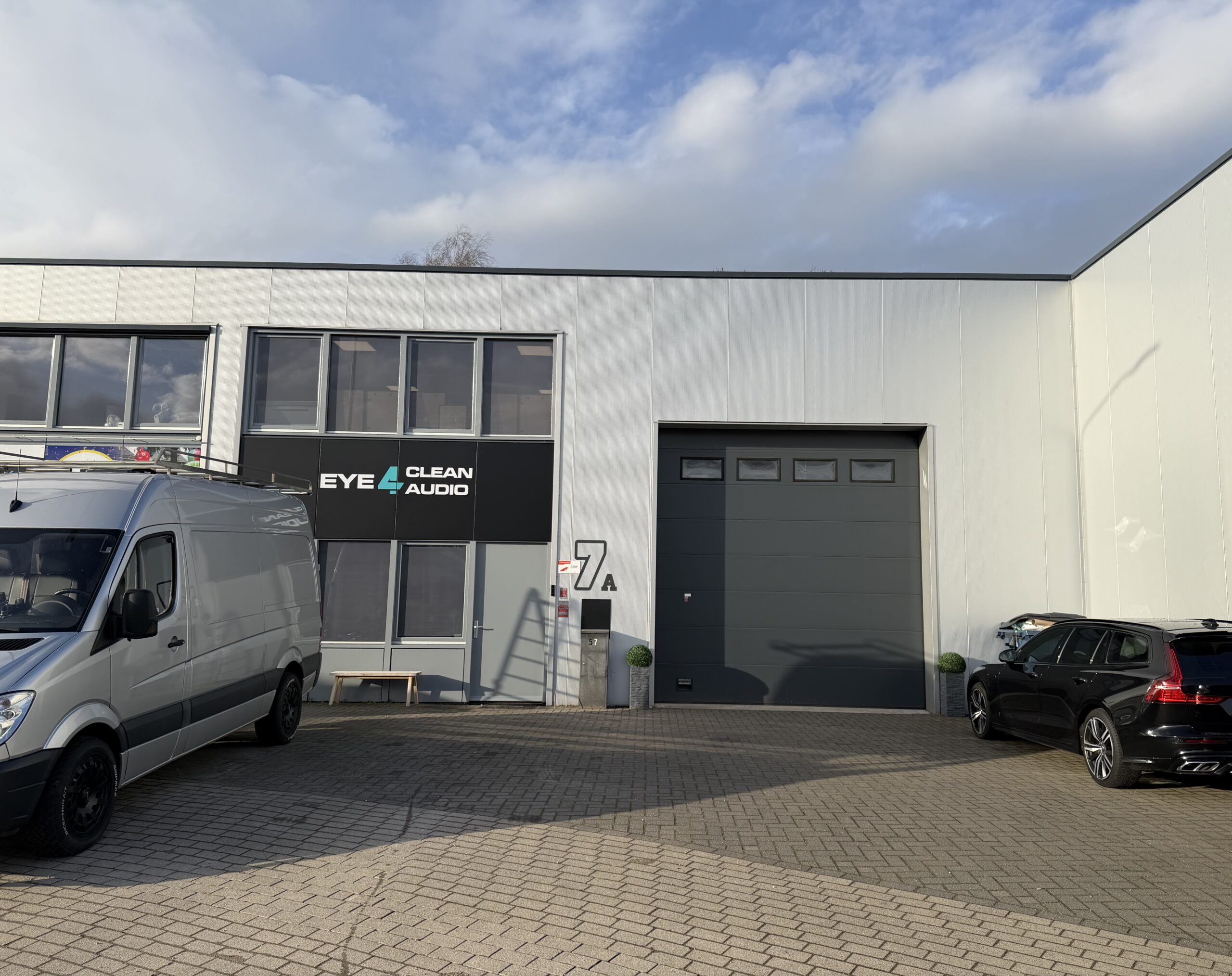 Apple CarPlay Inbouwen Ford 7 Werkplaats van Eye4Audio aan de Notelstraat in Esbeek