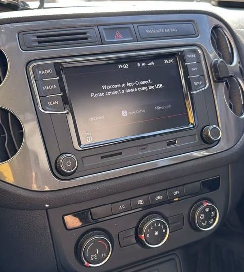 Carplay in een volkswagen Tiguan RCD