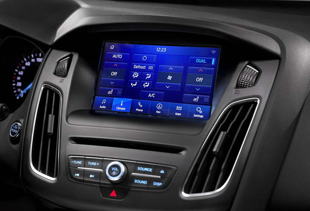 CarPlay inbouwen Ford Focus