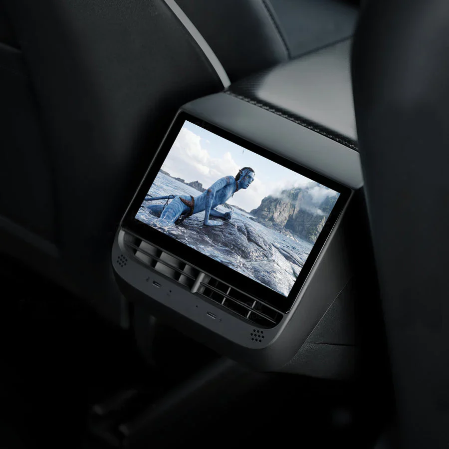 tesla model y scherm achterbank 9